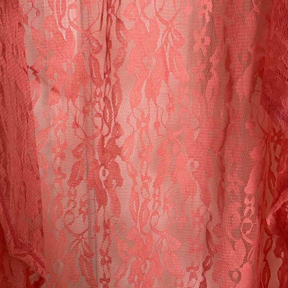 LuLaRoe women’s Shirley Kimono! - Picture 2 of 2